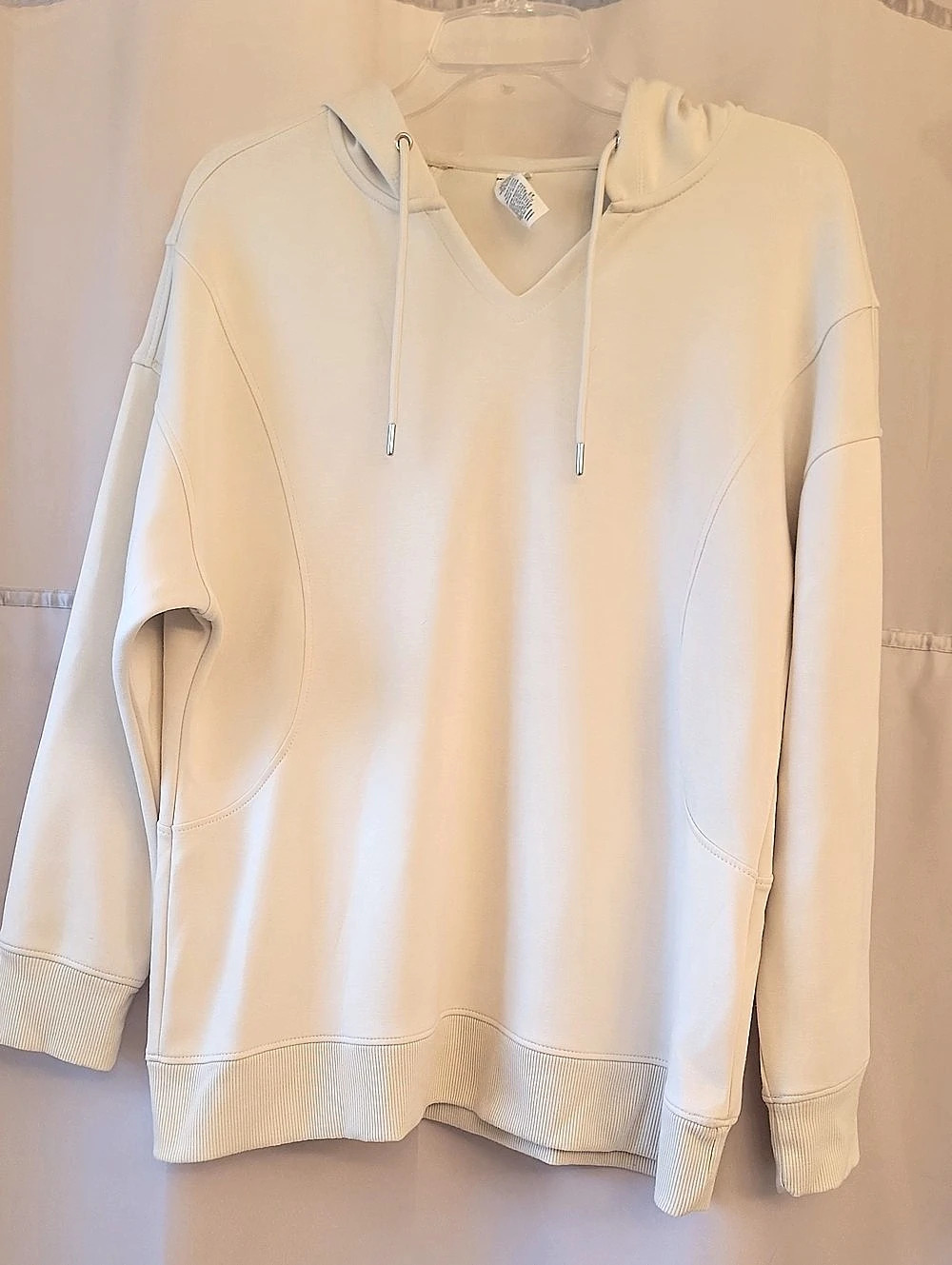 RBX Wimen's Very Pale Sage  Hoodie Size Large Like New